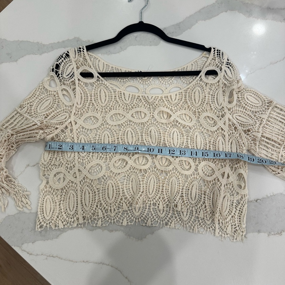 Jolt Cream Crochet Fringe Blouse - Picture 6 of 7